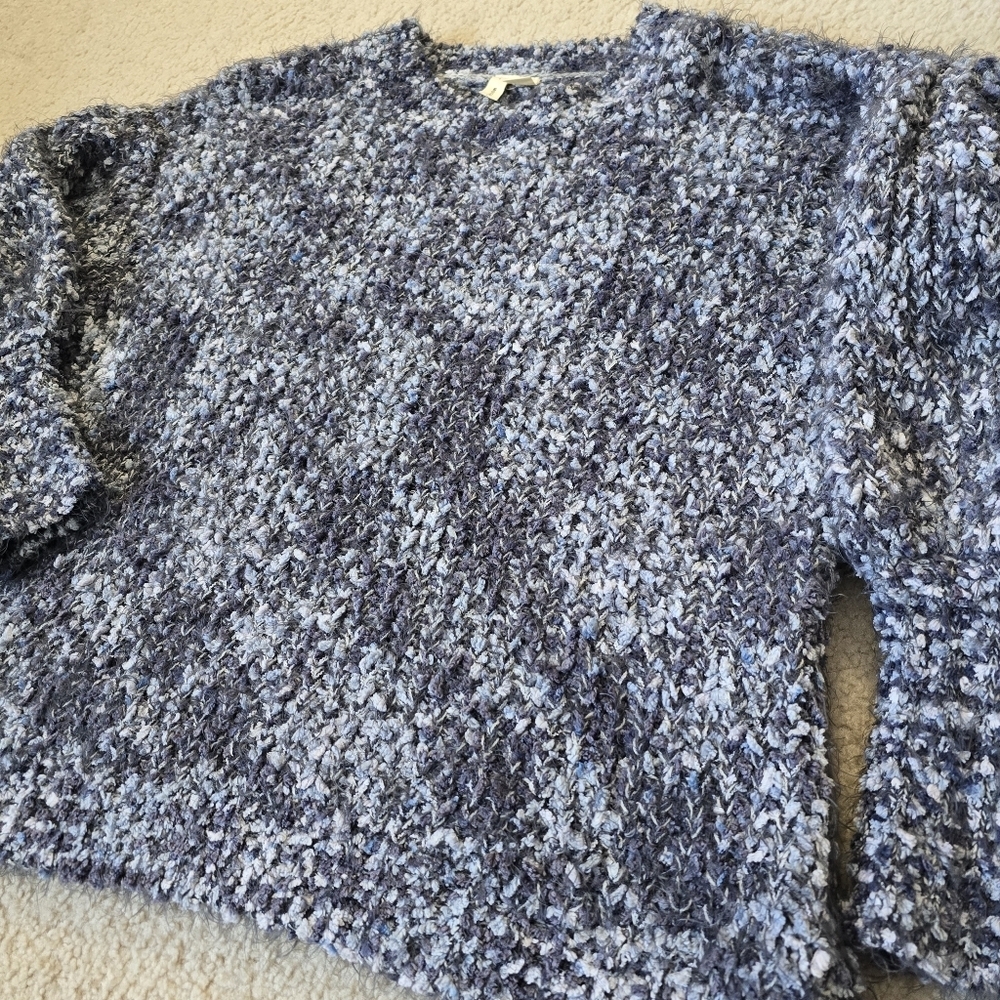 Moth Anthropologie Long Puff Sleeve Fuzzy Sweater Size Medium